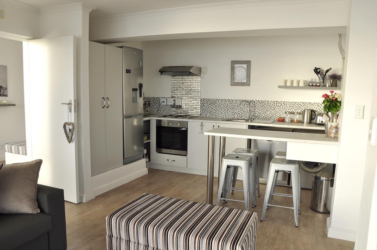Lalapanzi Apartment Fish Hoek Exterior photo
